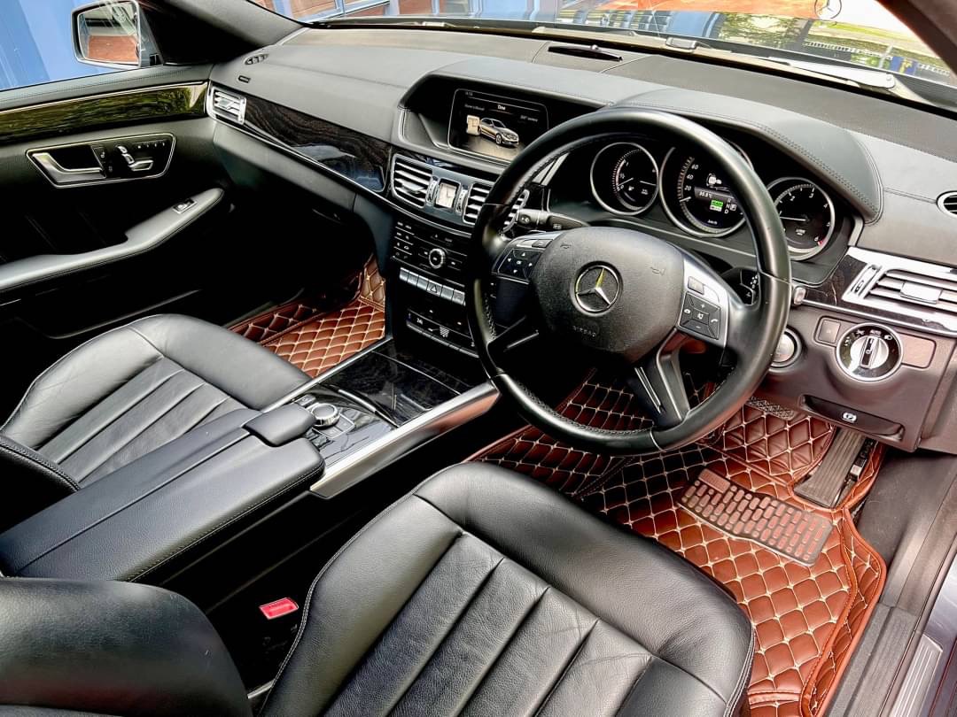 Mercedes Benz E300 Diesel Blutec Hybrid ปี 2016