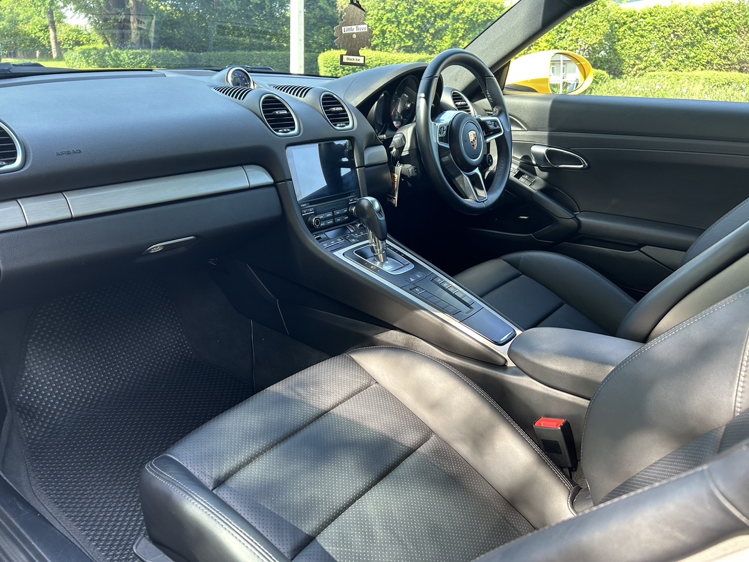PORSCHE CAYMAN ปี2017