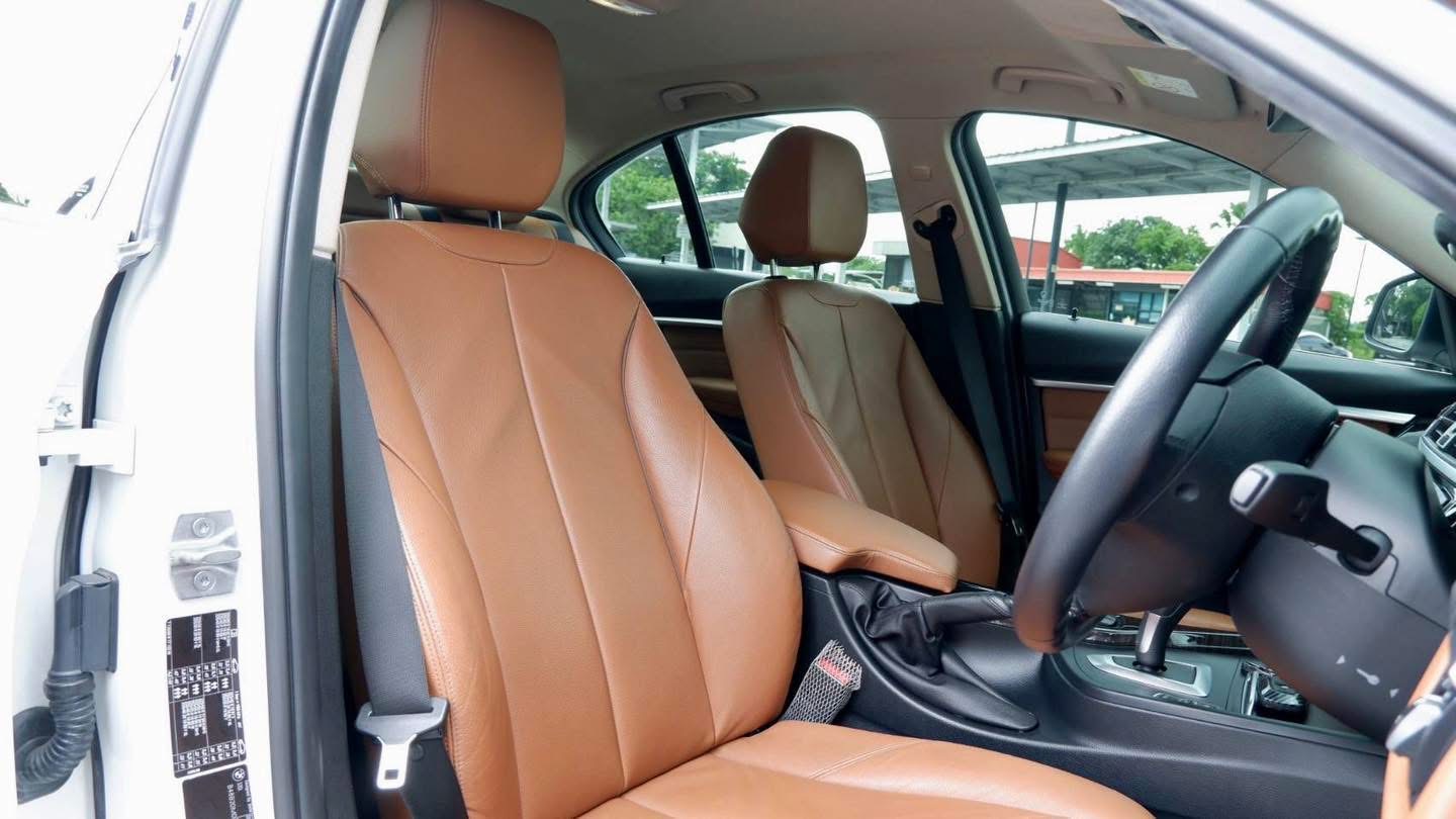 BMW F30 320I LCI Minorchange ปี 2016