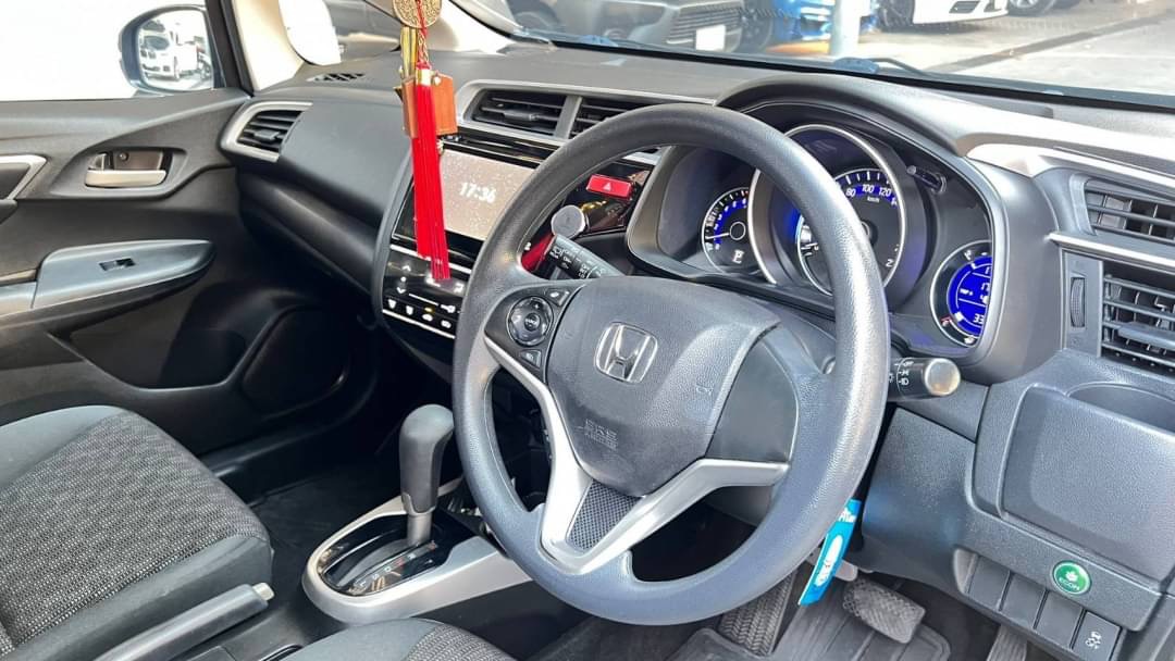 HONDA NEW JAZZ GK 1.5 V PLUS ปี 2016