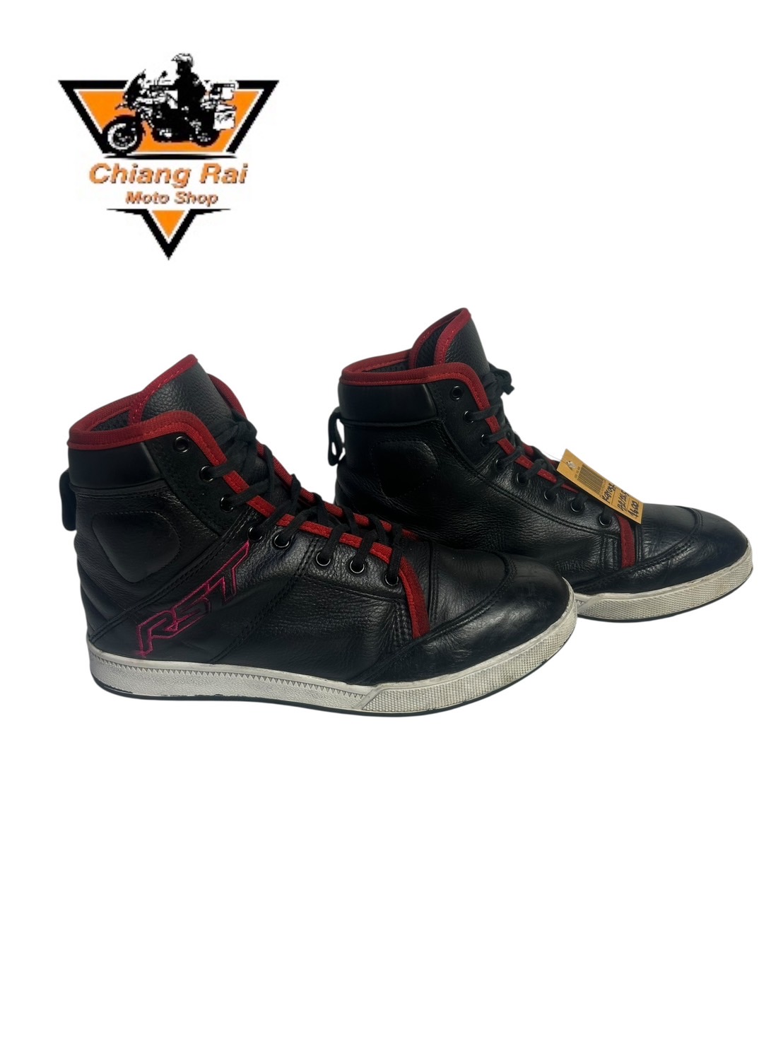 รองเท้าขี่มอเตอร์ไซด์( มือสอง) RCBT-057 Size ขนาดจากป้าย 42:EUR / 8:UK / 26.5:Cm.(RST)