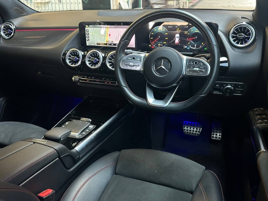 Mercedes-Benz GLA200 AMG Dynamic ปี 2021