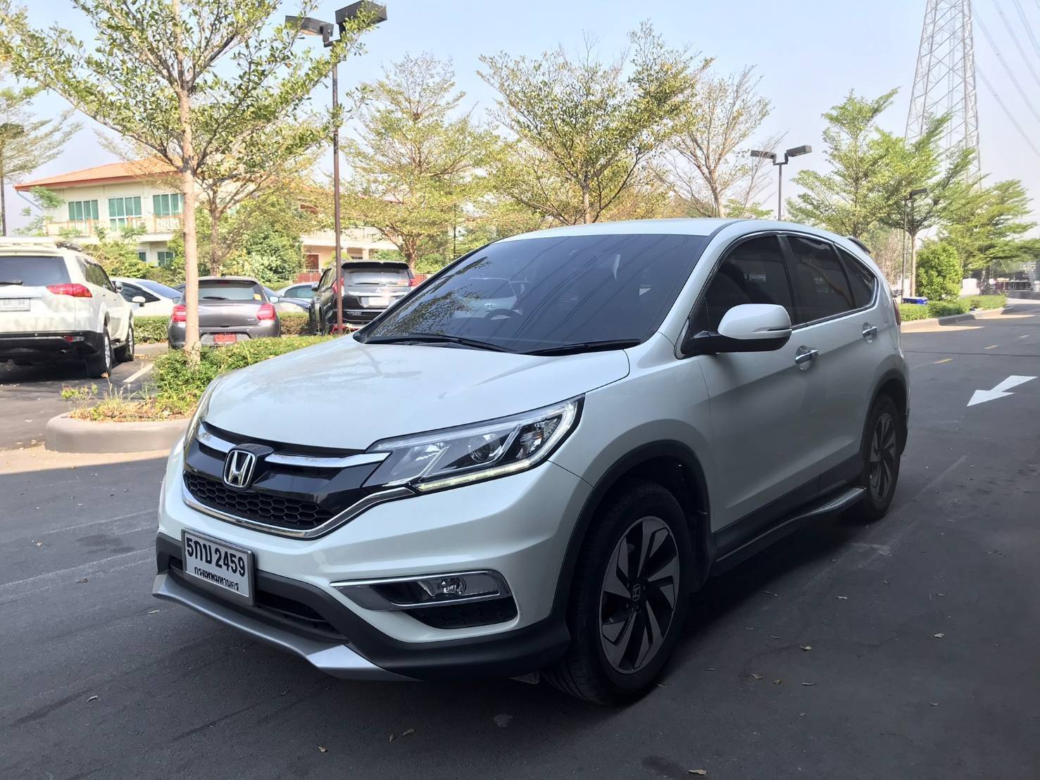 Honda CRV 2.4EL 2WD AT (MNC) สีขาว ปี 2016