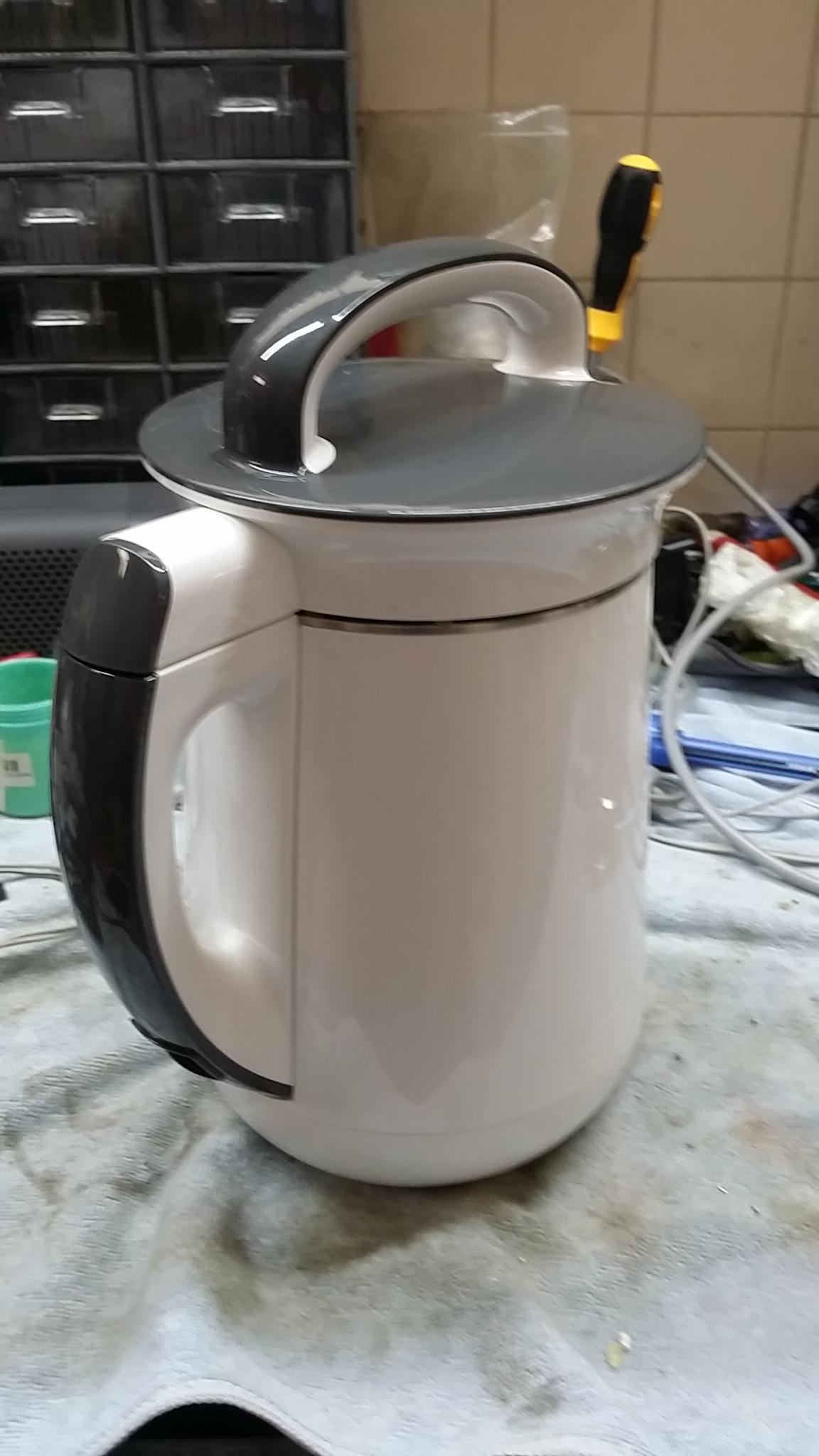 ซ่อมเครื่องทำน้ำเต้าหู้ ยี่ห้อ LocknLock รุ่น EJS226 อาการเครื่องไม่ทำงาน