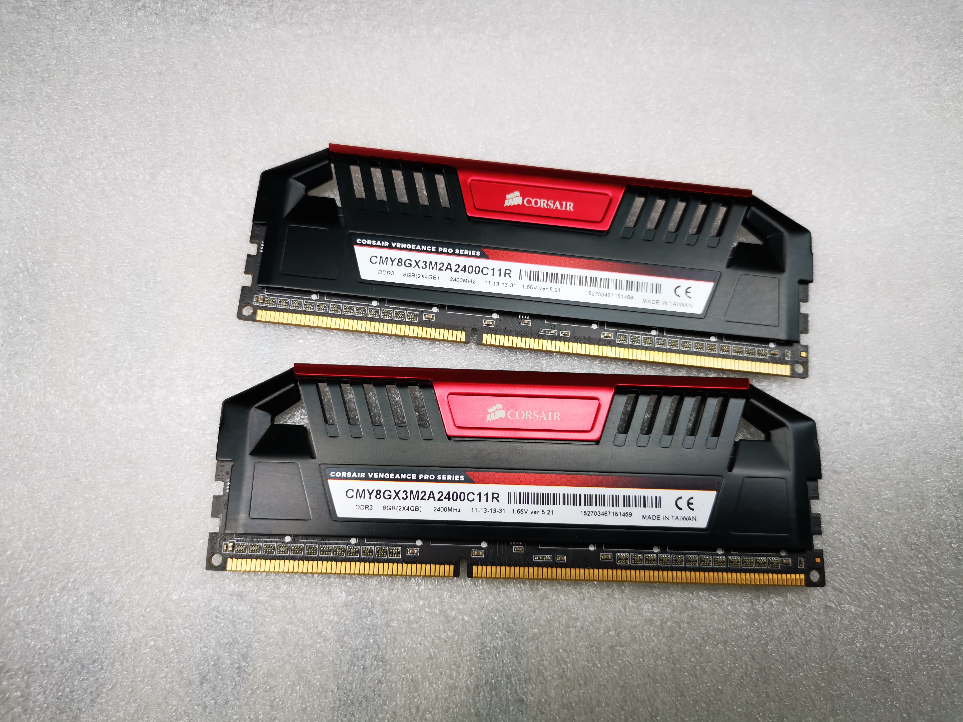 (แรมคู่) Ram Corsair vengeance Pro Series DDR3 8G(4*2)/2400