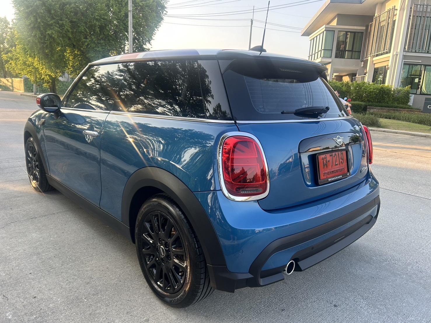 MINI Cooper ปี 2022