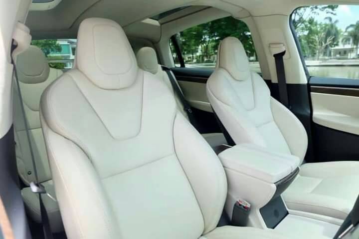 Tesla Model X 100D ปี 2018