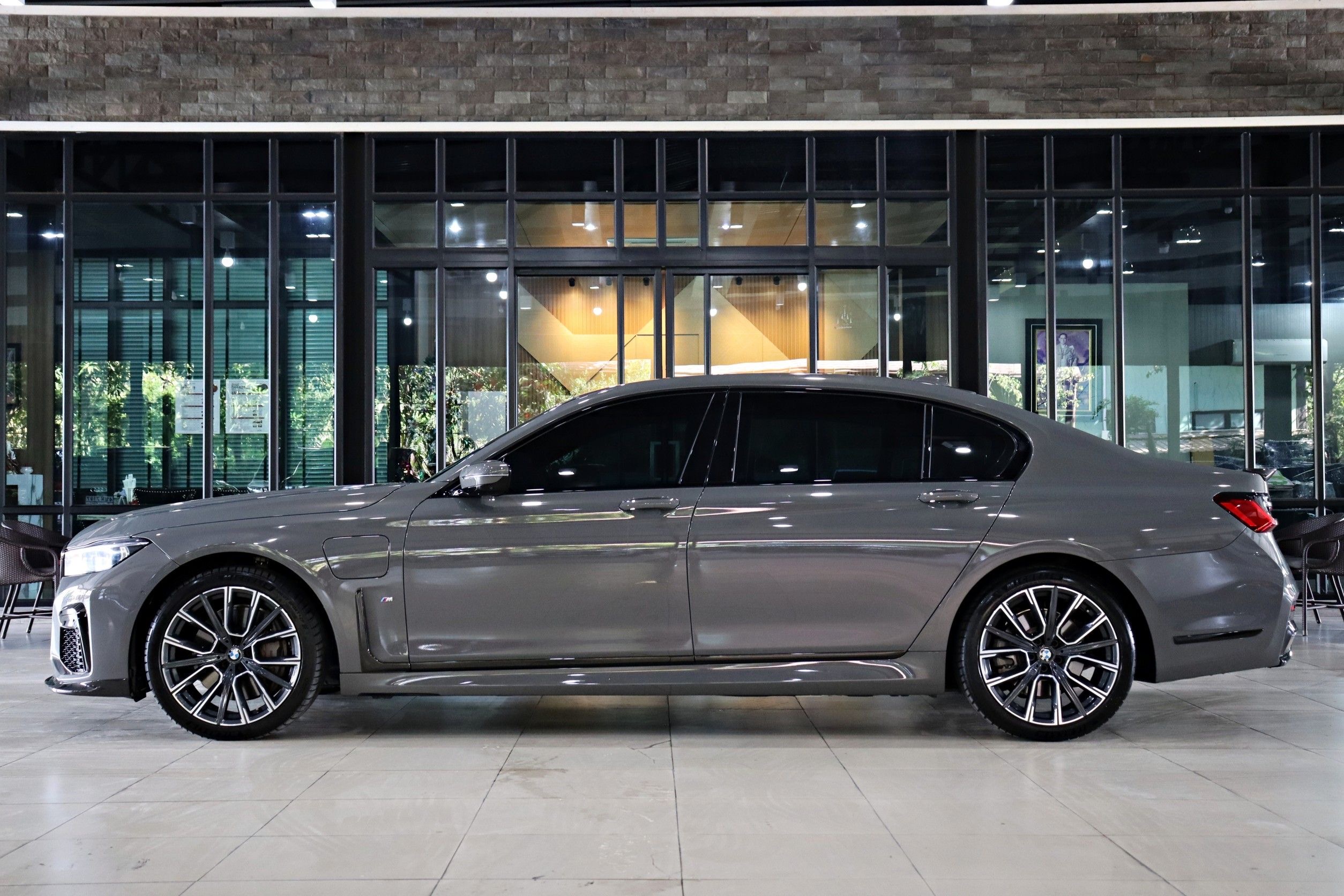 BMW 745Le xDrive M Sport (G12 LCI) ปี 2020