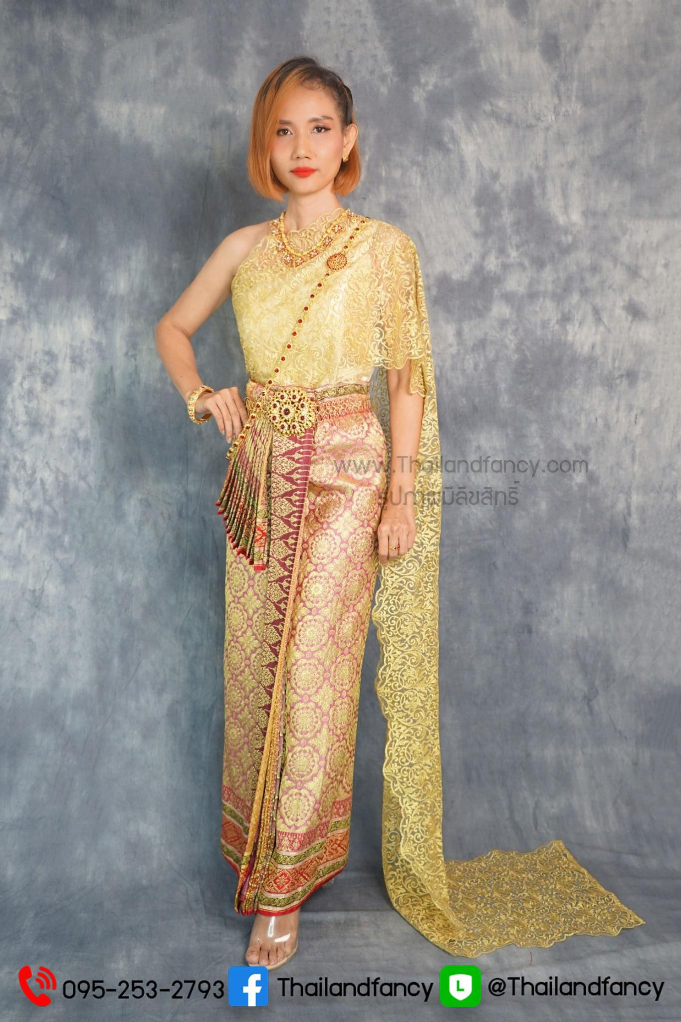 ชุดไทยจักรี ชุดไทยย้อนยุค ชุดไทยประยุกต์ ชุดไทยแต่งงาน ชุดไทยพรหมลิขิต ชุดไทยเจ้าสาวสไบลูกไม้สีทองกับผ้าถุงผ้าไหมจีบหน้านางลายไทยเสมือนนุ่งสด