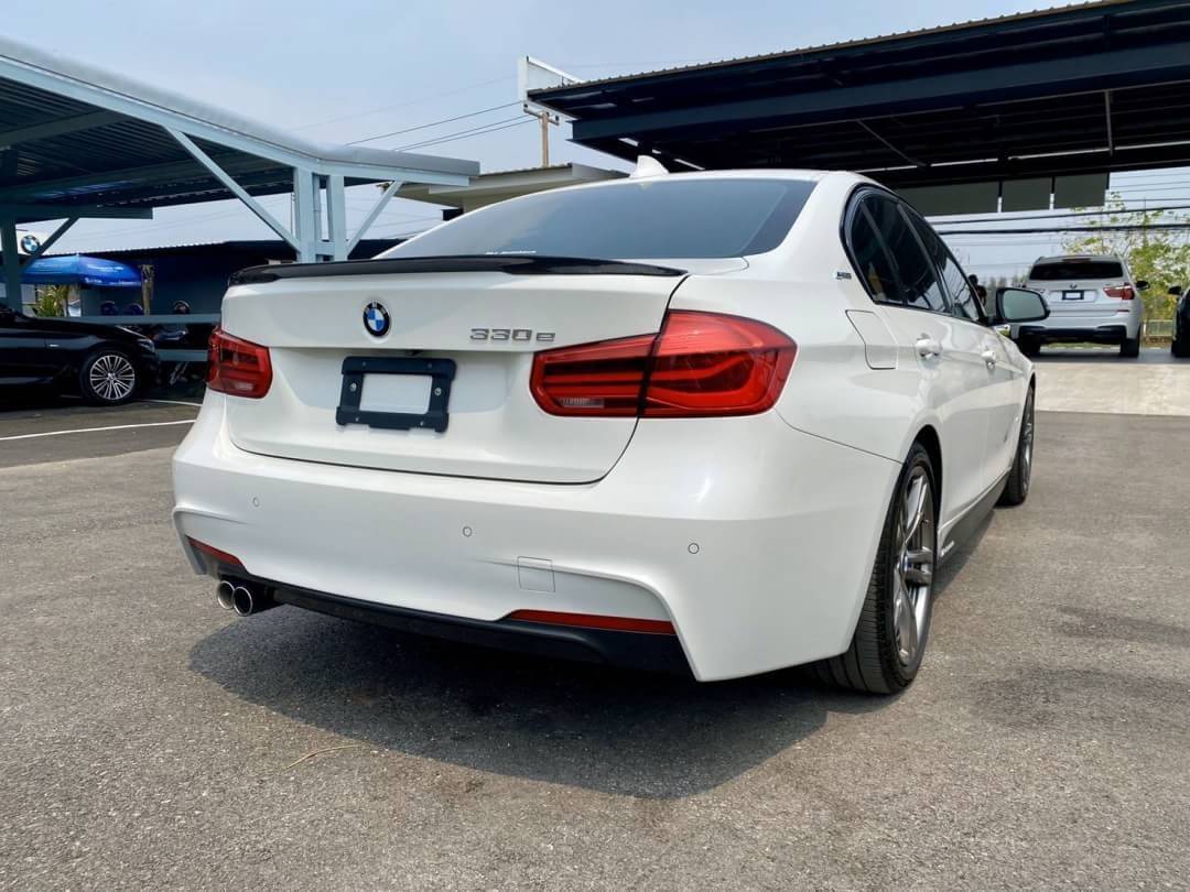 BMW 330e M Sport ปี 2017