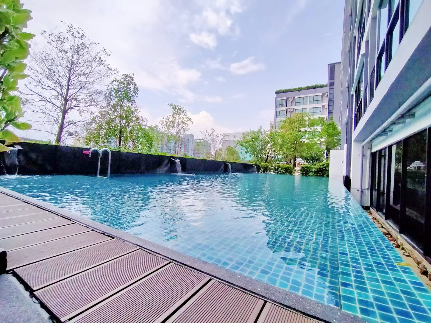 ให้เช่า Casa France ABAC Bangna