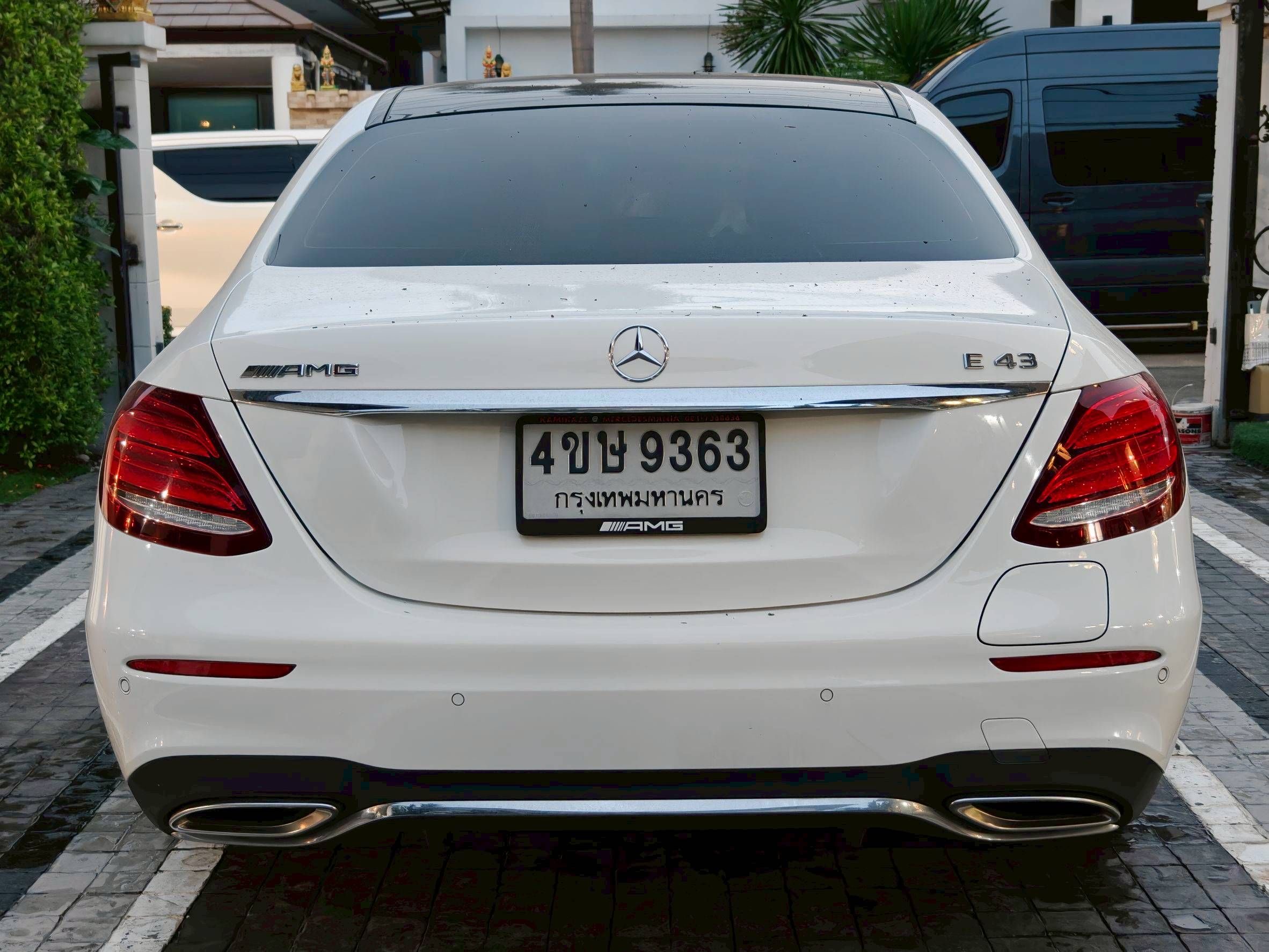Benz E350e AMG Dynamic ปี 2017