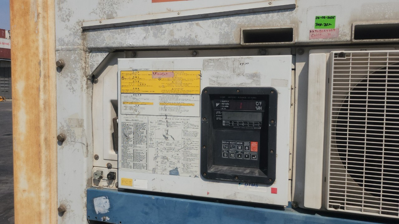 ตู้คอนเทนเนอร์ ตู้คอนเทนเนอร์ห่้องเย็น ตู้เย็น ตู้คอนเทนเนอร์เปล่า refer container