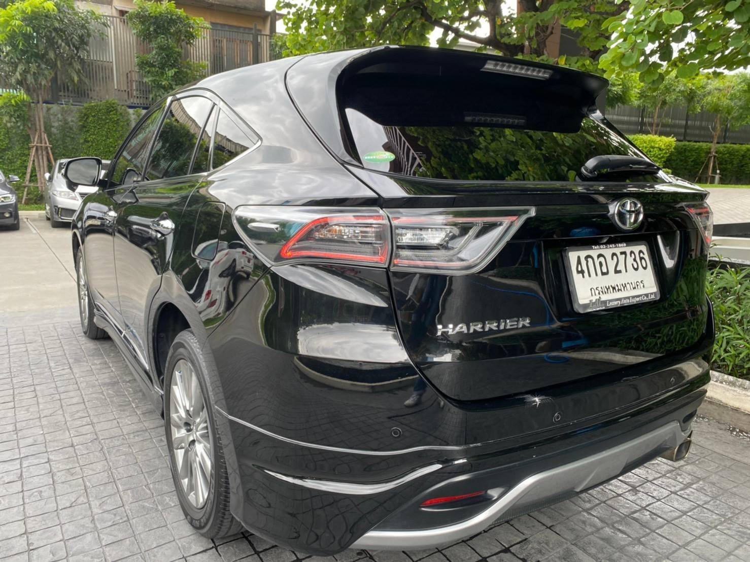 TOYOTA Harier 2.0 Modalista Look ปี 2014