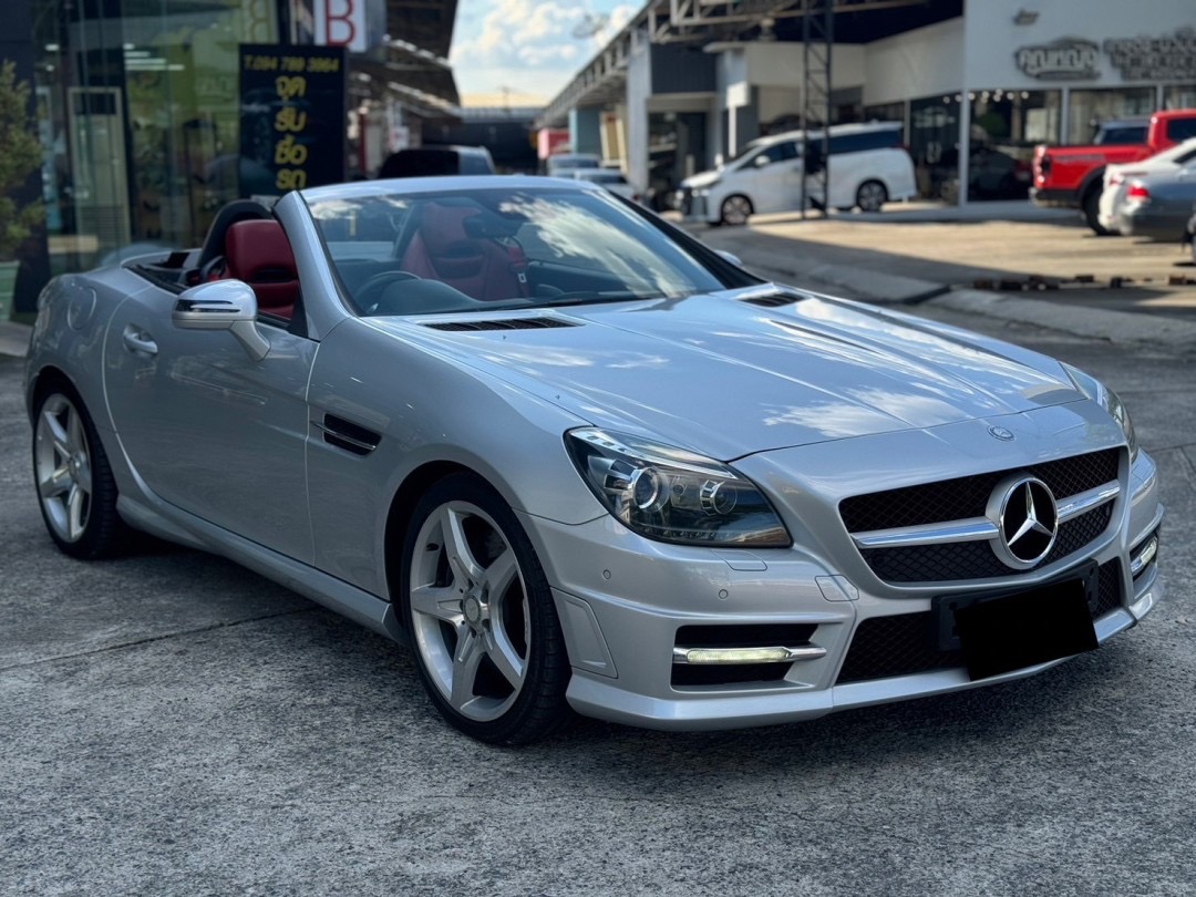 Mercedes Benz SLK200 AMG Roadster ปี 2011