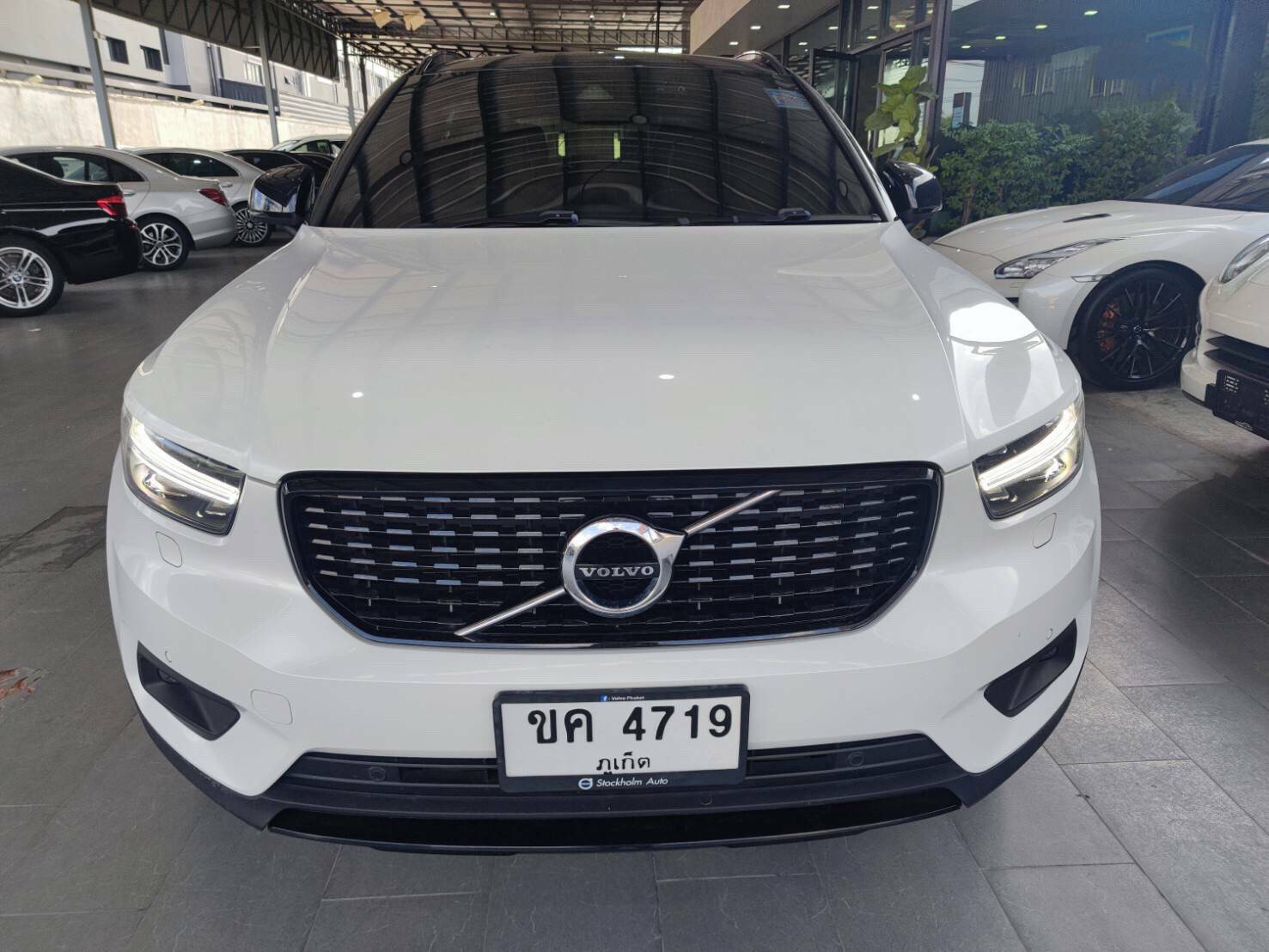 VOLVO XC40 2.0 T5 R-DESING ปี 2019