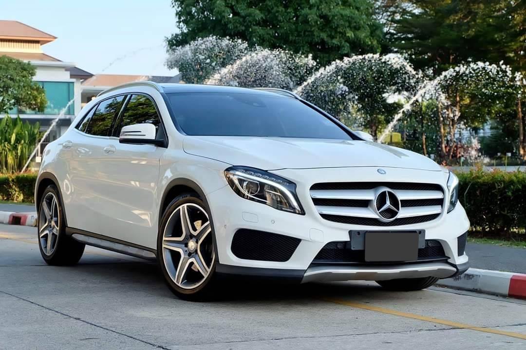 Benz W156 GLA 220d AMG Dynamic ปี 2015