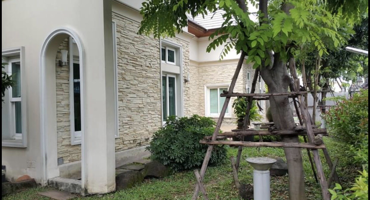ให้เช่าบ้านบ้านเดี่ยว เลี่ยงเมือง ปากเกร็ด หลังมุม 118 ตร.ว