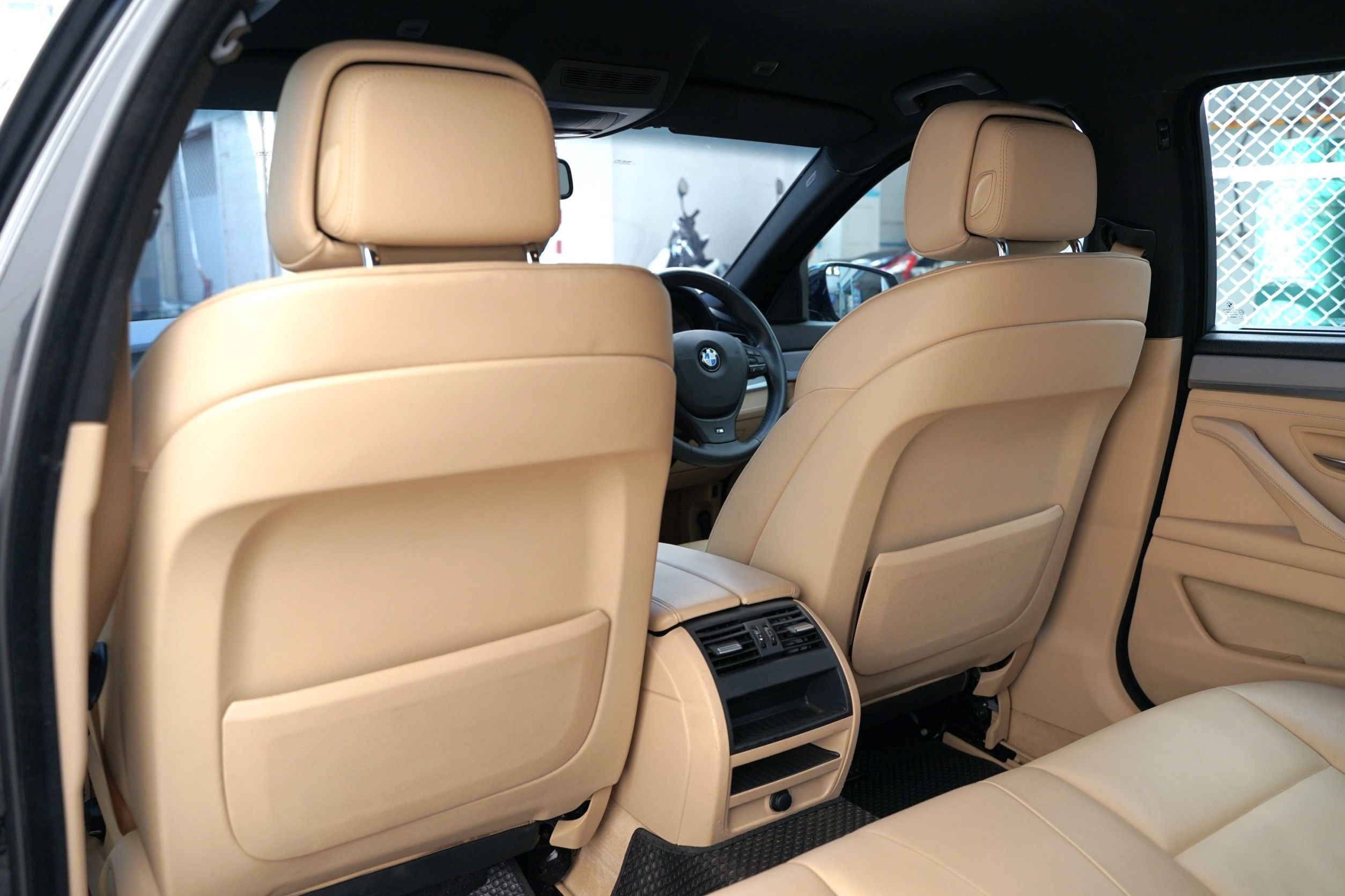 Bmw 528i M Sport ปี 2013