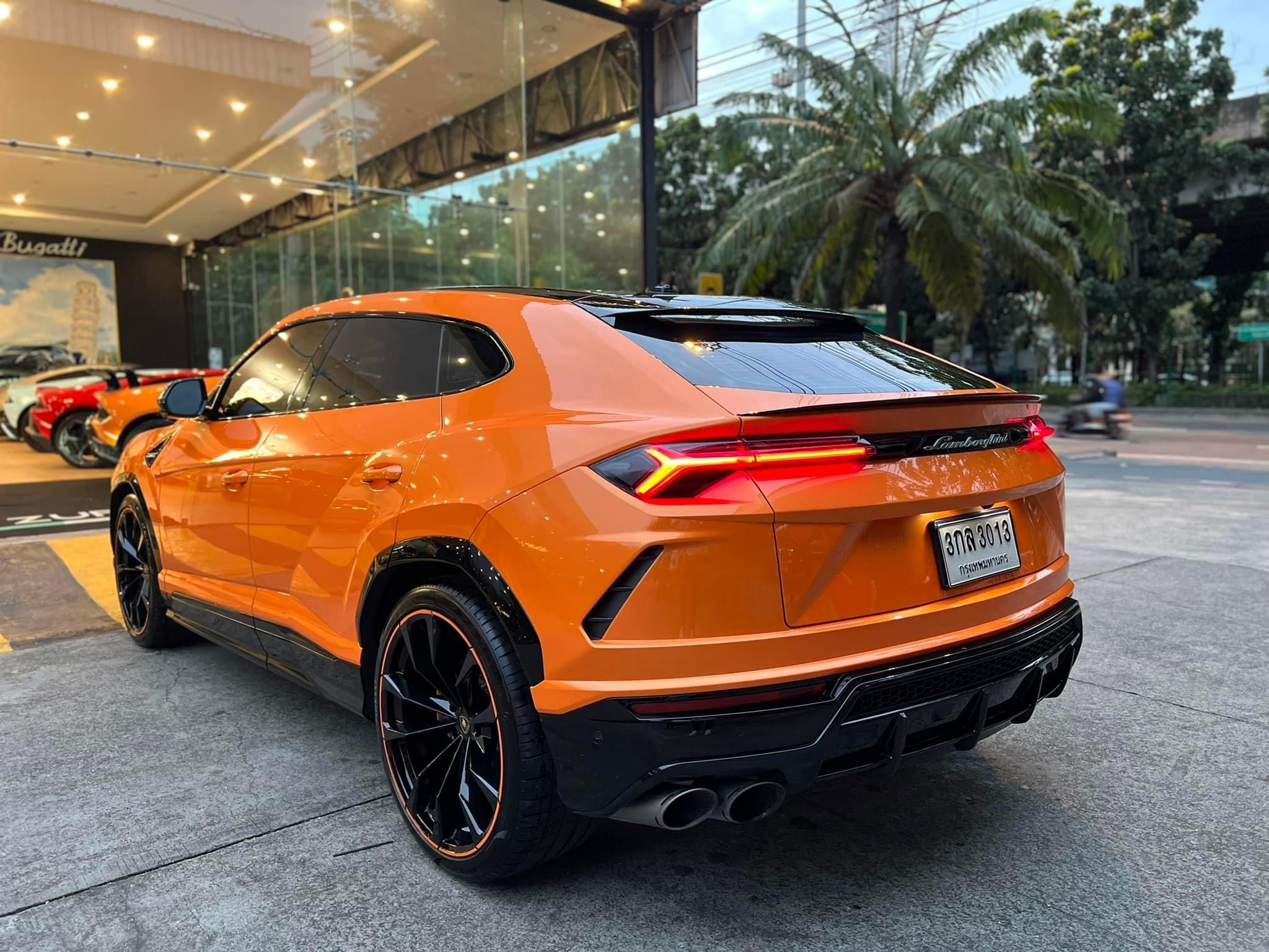 Lamborghini URUS PEARL CAPSULE ปี 2022