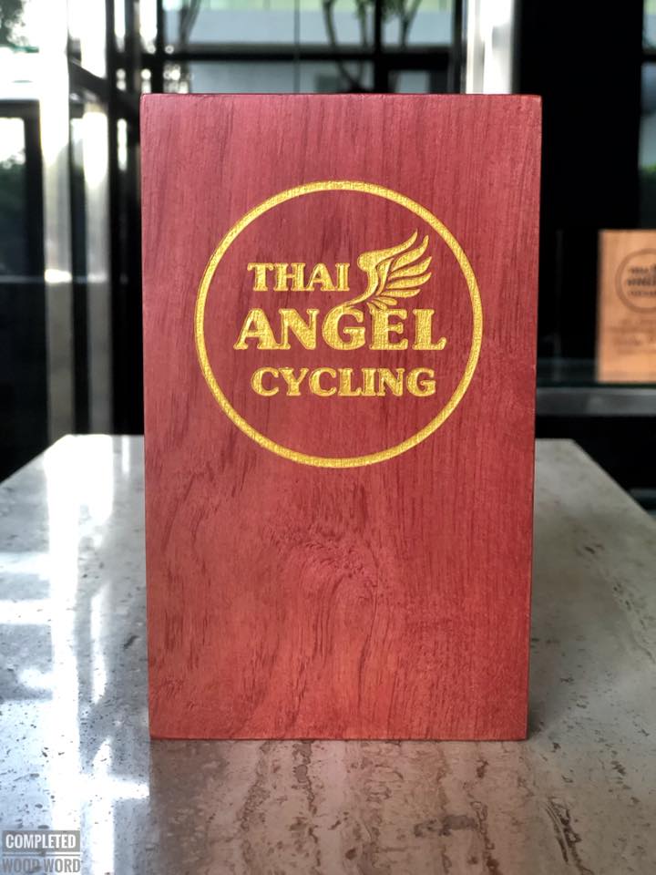 โล่ห์ไม้ยิงเลเซอร์ *ราคาขึ้นอยู่กับขนาดงาน และรูปแบบในการยิงเลเซอร์