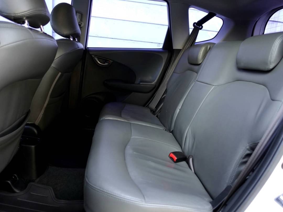 Honda Jazz 1.5V ปี 2009