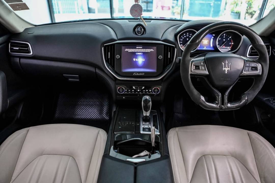 Maserati Ghibli Diesel ปี 2015