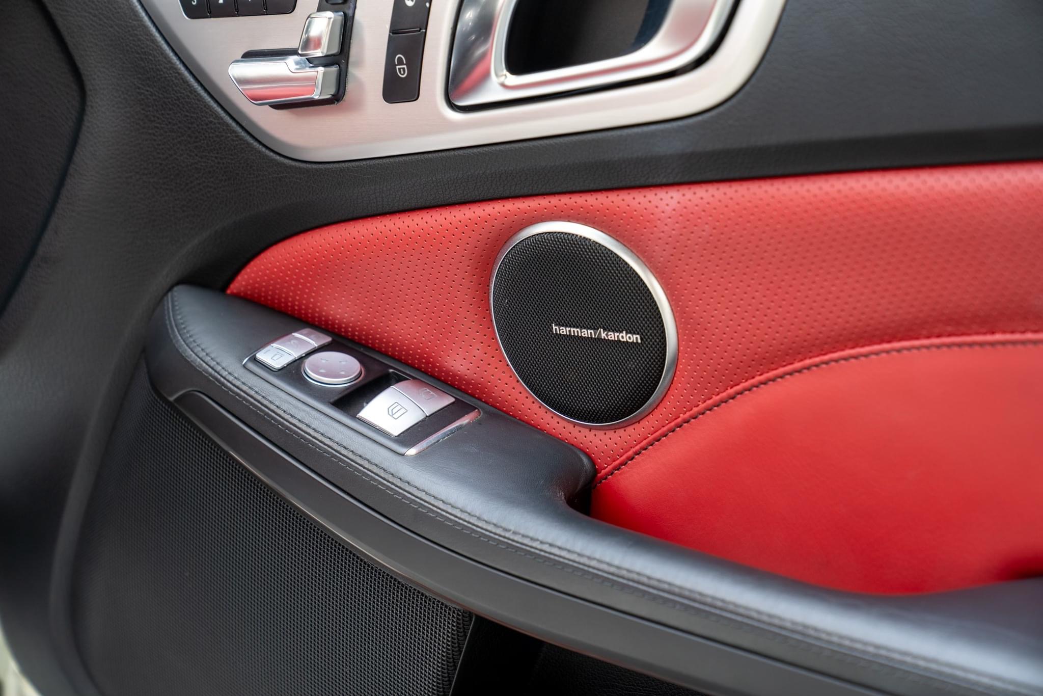 Mercedes BENZ SLK 200 CGi AMG ปี 2012