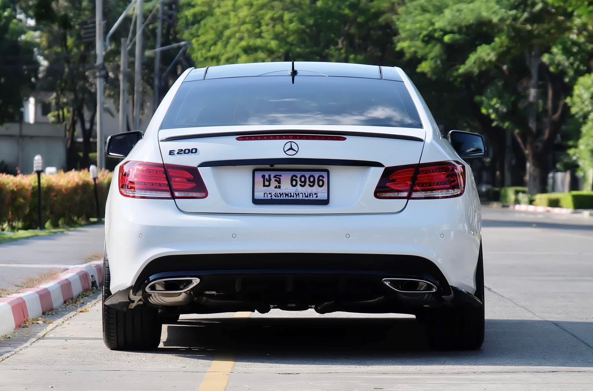 Mercedes Benz E200 Facelift AMG Dynamic ปี 2014