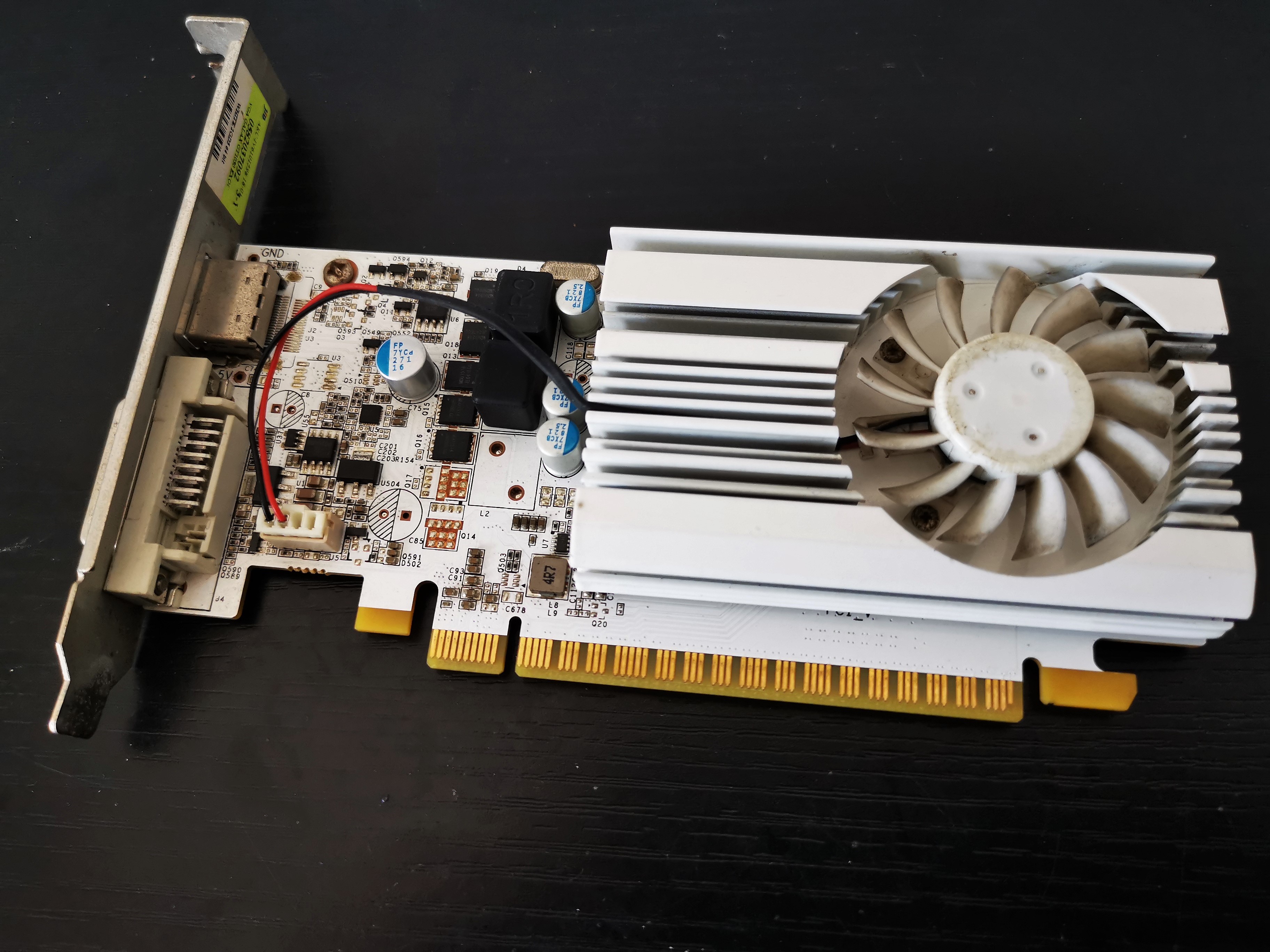 GALAX GT 1030 EXOC (WHITE) 2GD5 64-BIT