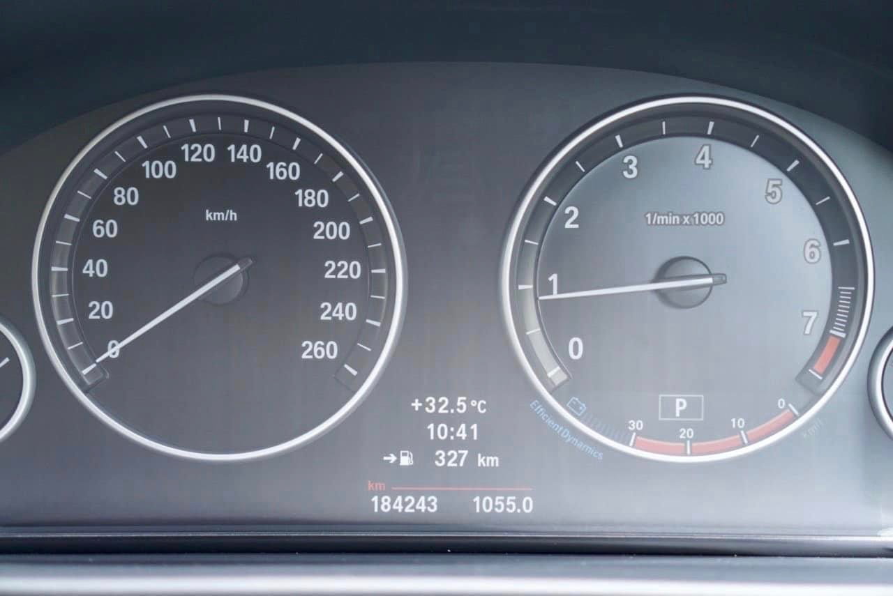 BMW 520I F10 ปี 2012