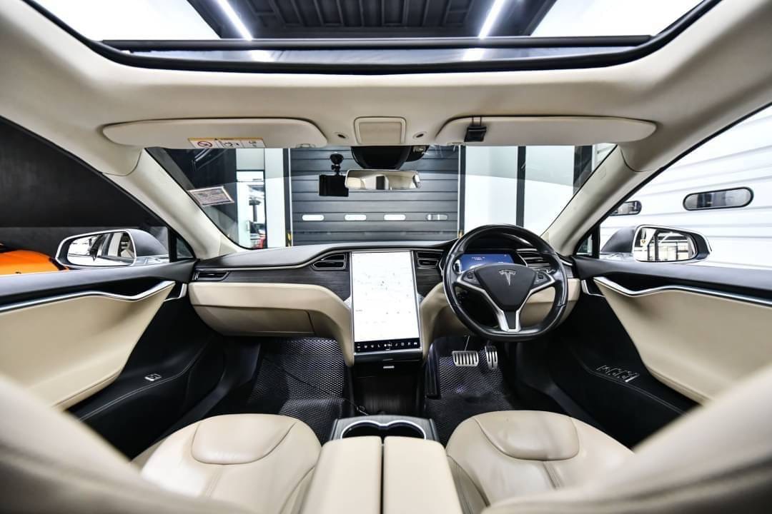 TESLA MODEL S P85D ปี 2015