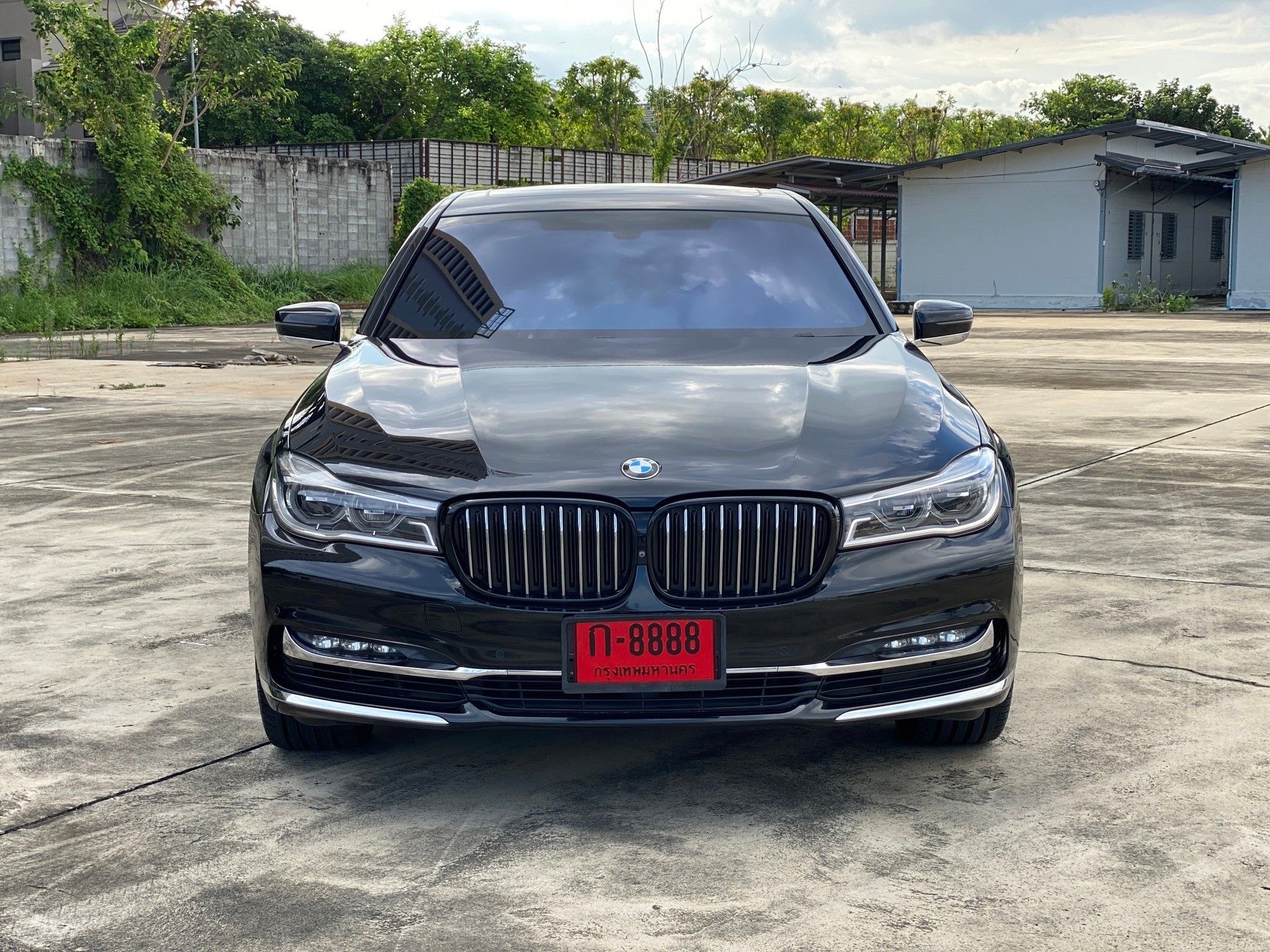BMW 740Le xDrive Pure Excellence ปี 2017