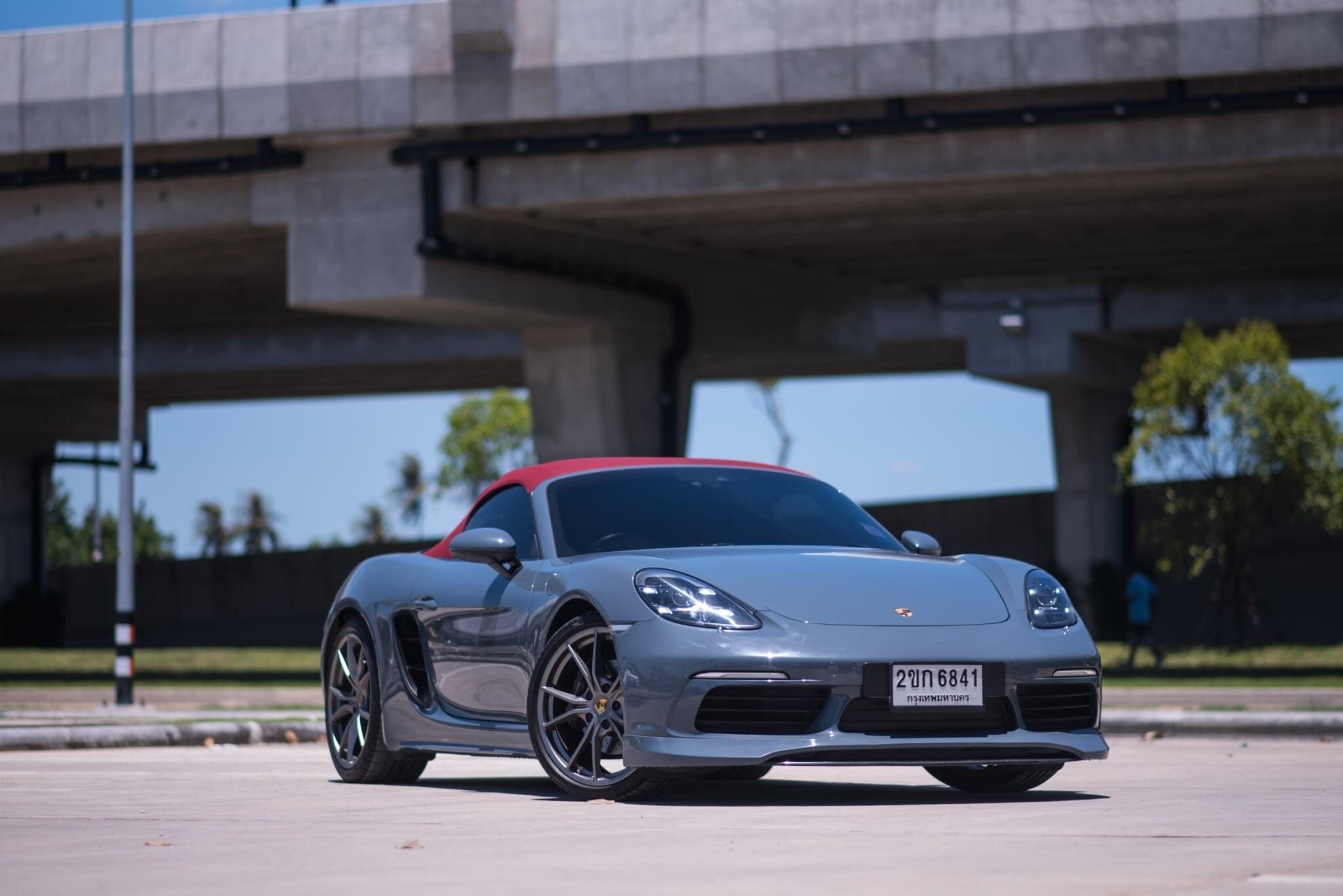 Porsche Boxster 718 Full Option ปี 2017