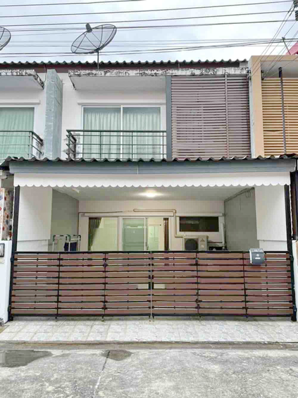ให้เช่าทาวน์โฮม 2 ชั้น ใกล้รร.นนทบุรีวิทยา ถนนราชพฤกษ์