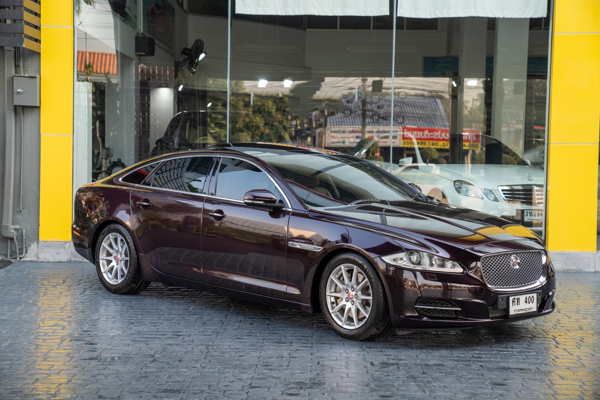 Jaguar XJL 2.0 Turbo ปี 2014