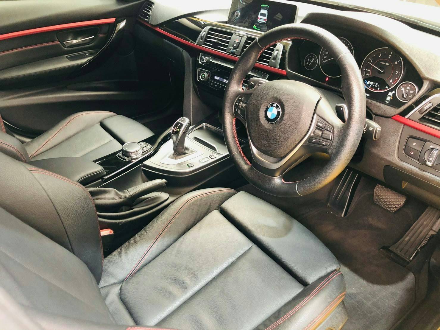 BMW 320d SPORT LCI ปี2016