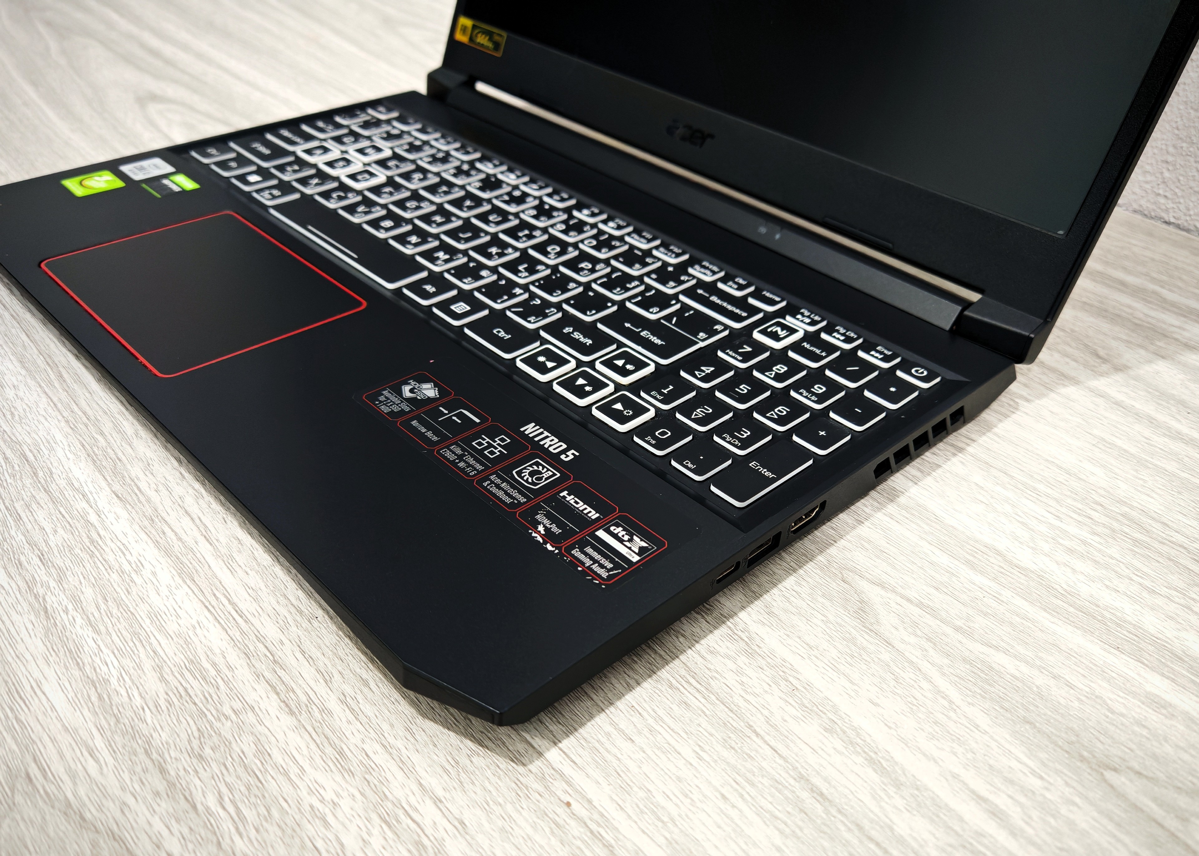 Acer Nitro 5 AN515-517N