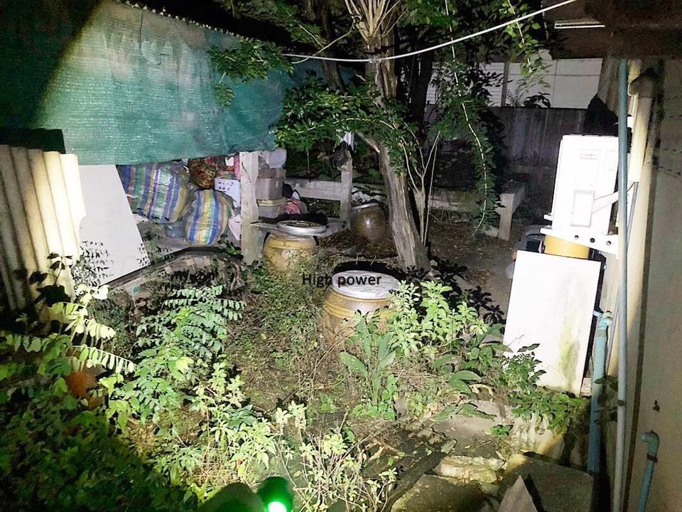 ไฟฉายแรงสูง คุณภาพดี รุ่น T6F (ชาร์จในตัว)