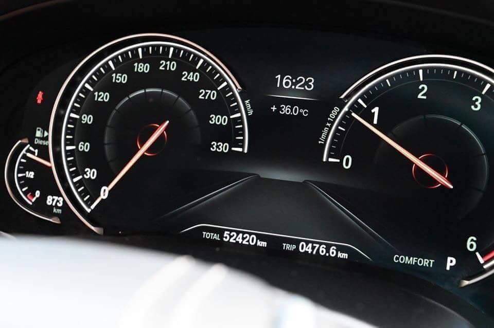 Bmw Series 5 G30 520D แต่ง M-Performance ปี 2017