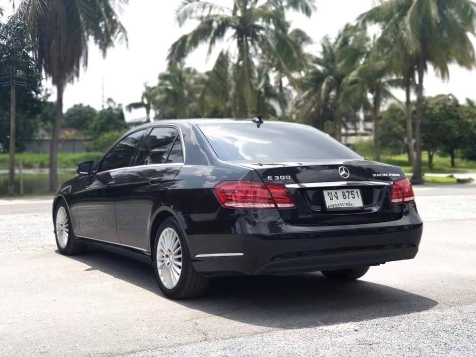 Mercedes Benz E300 Bluetec Hybrid ปี2013