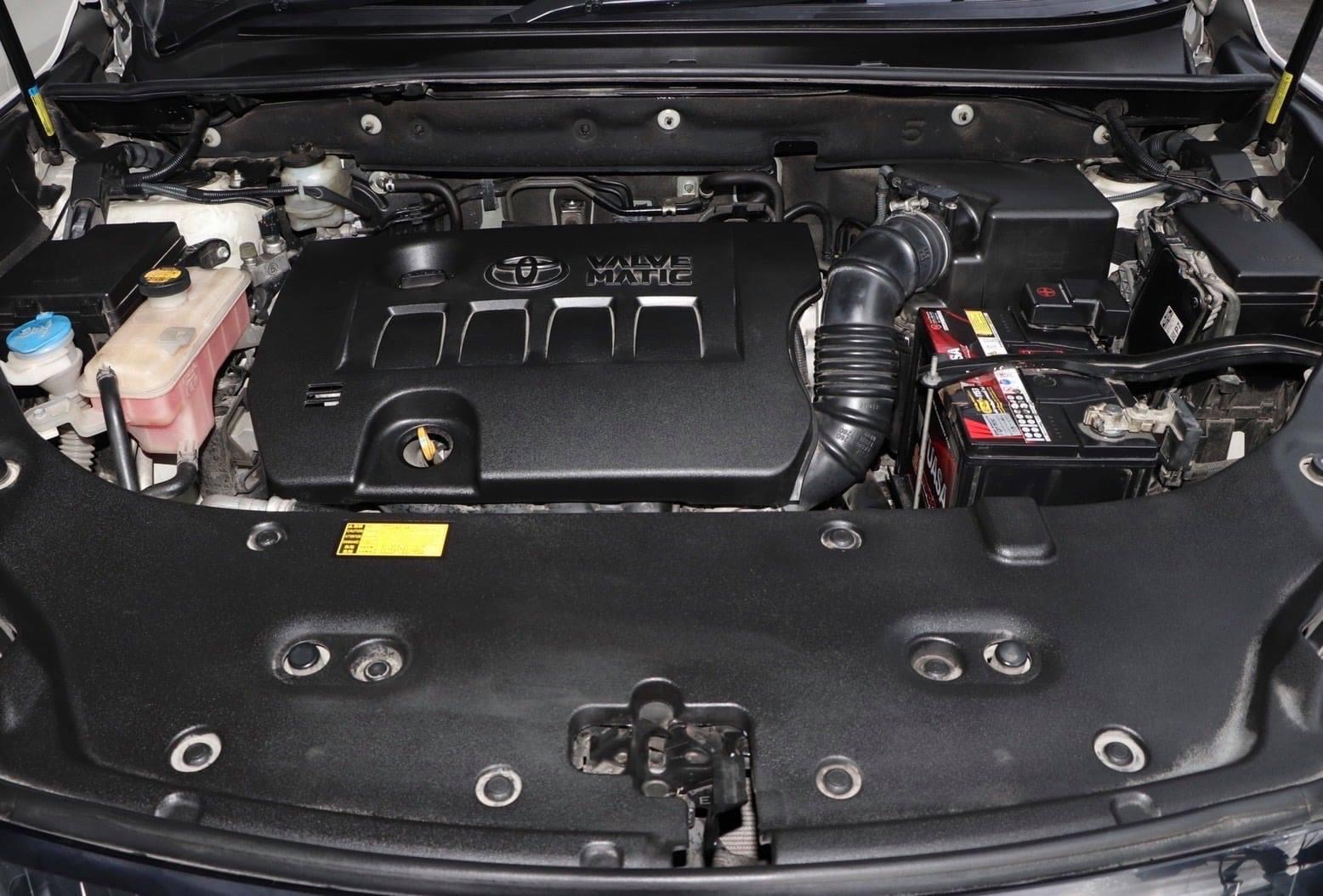 TOYOTA HARRIER 2.0 Premium ปี2014