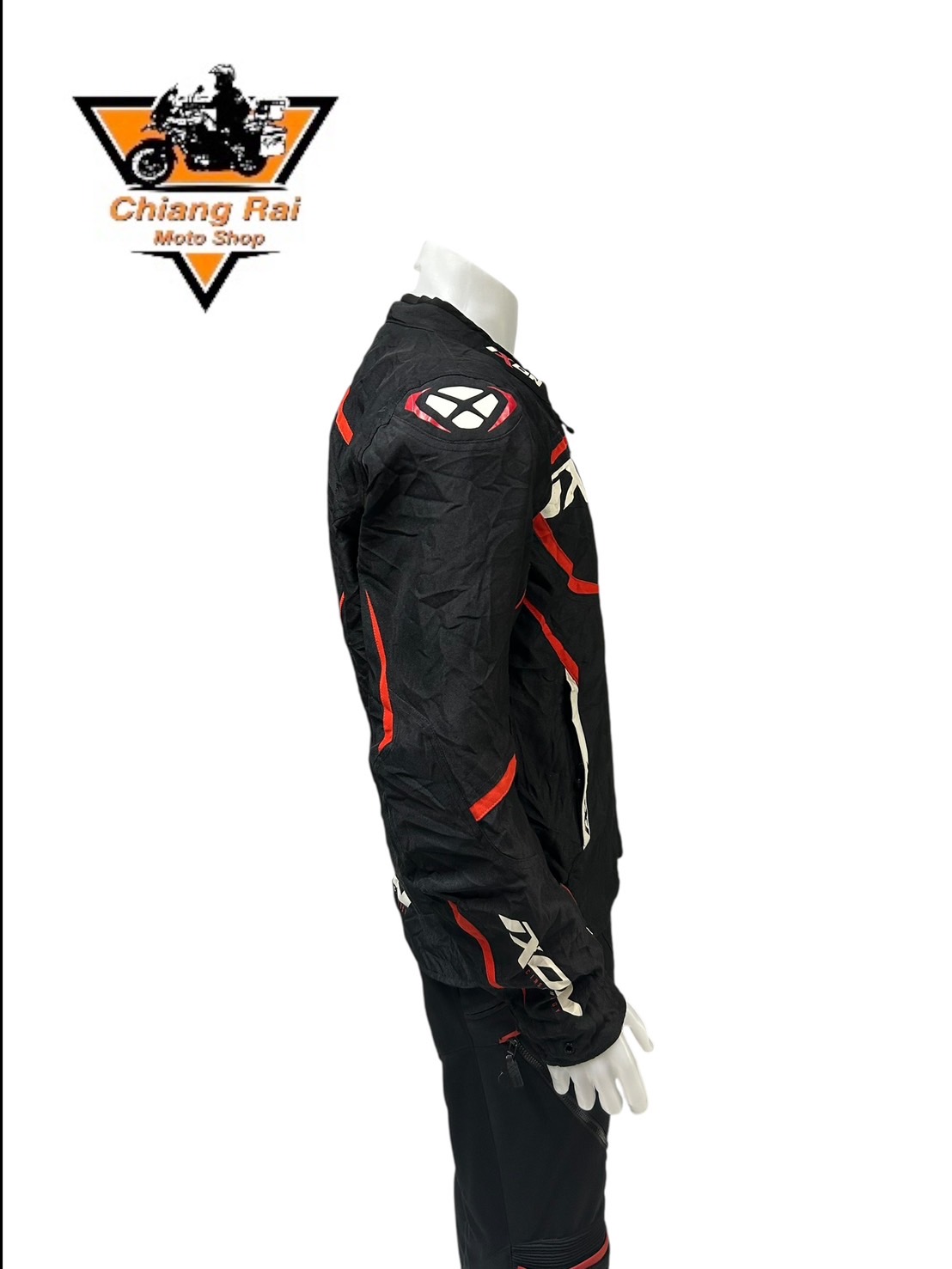 เสื้อขี่มอเตอร์ไซด์( มือสอง) CRSB 043 : อก 46" ยาว 25" (L) **Ixon**