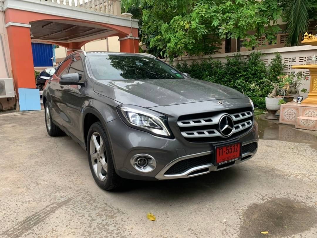 Mercedes Benz GLA200 ปี2018