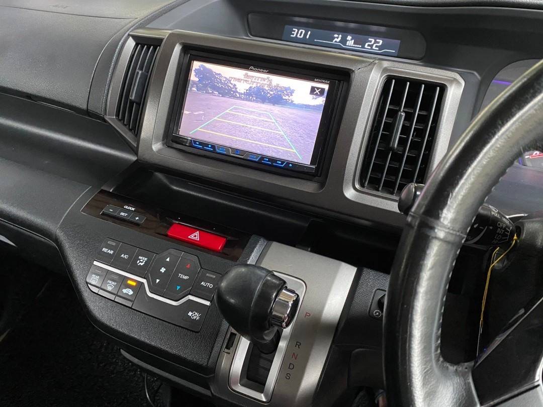 HONDA Stepwagon Spada ปี 2012