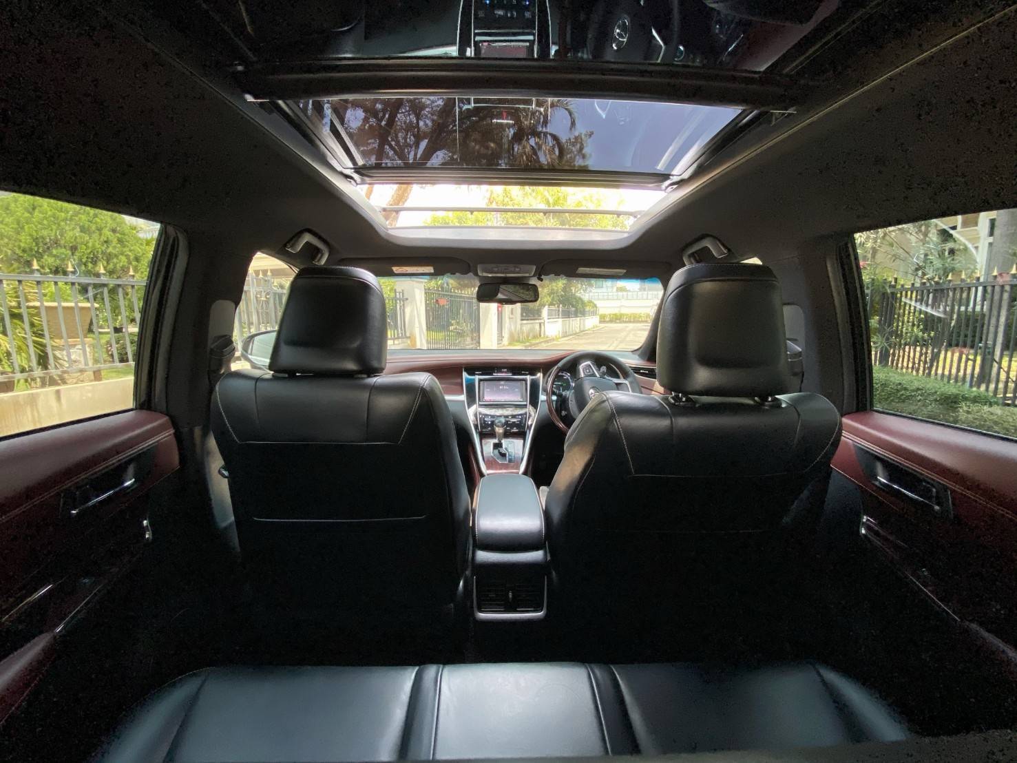 Toyota Harrier 2.5 HV Hybrids Premium Package ปี 2014