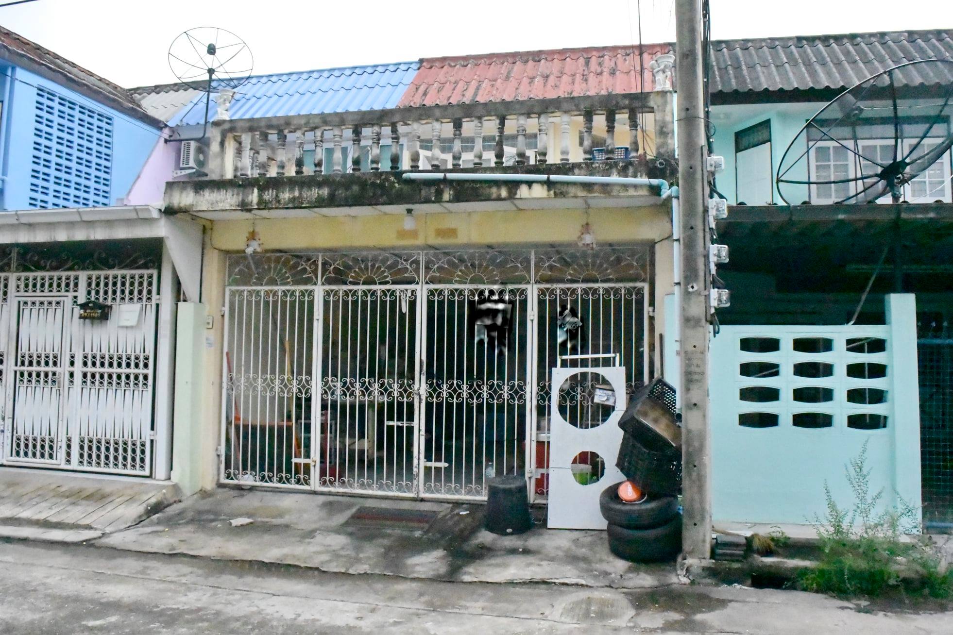ให้เช่าบ้านแจ้งวัฒณะ 28 ( รอปรับปรุง )