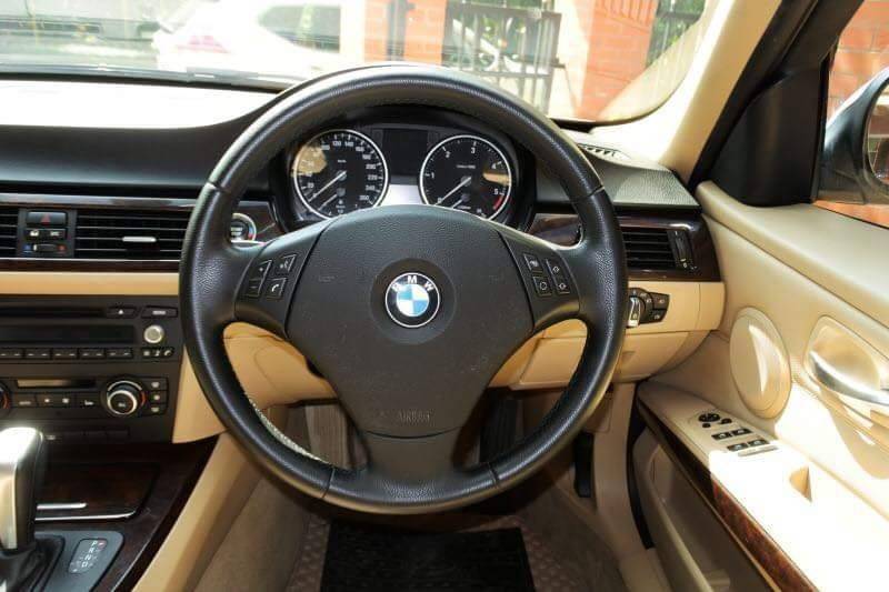 BMW 320d V-Shape E90 ปี 2011