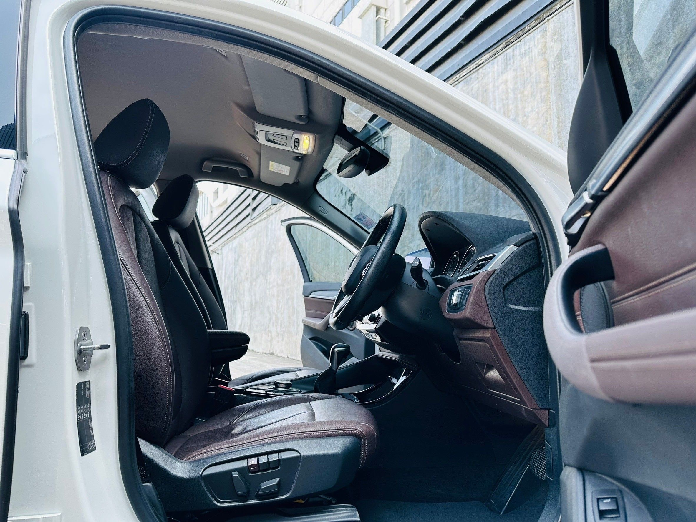 BMW X1, 2.0 sDrive18d xLine โฉม F48 ปี 2020