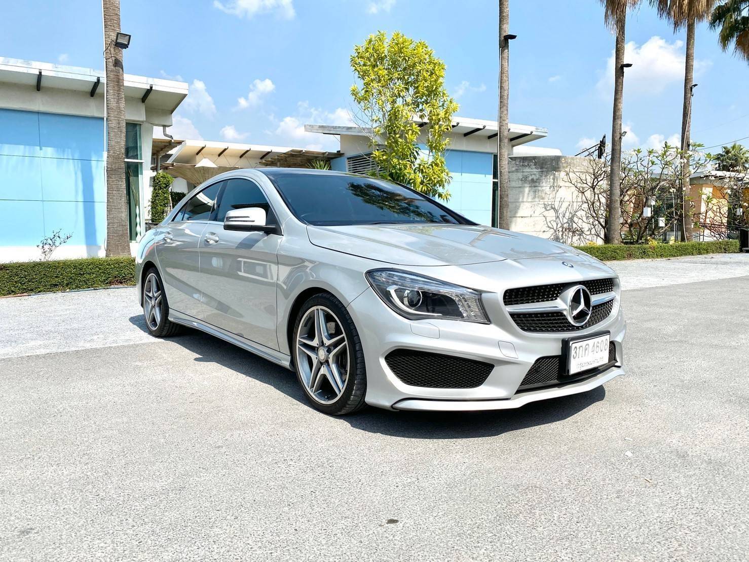 Mercedes Benz CLA250 AMG ปี 2016 (บรอนซ์)
